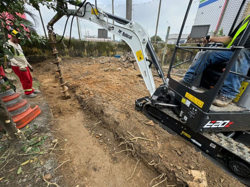 Miniescavadeira Bobcat E20z 2024 Andaluga